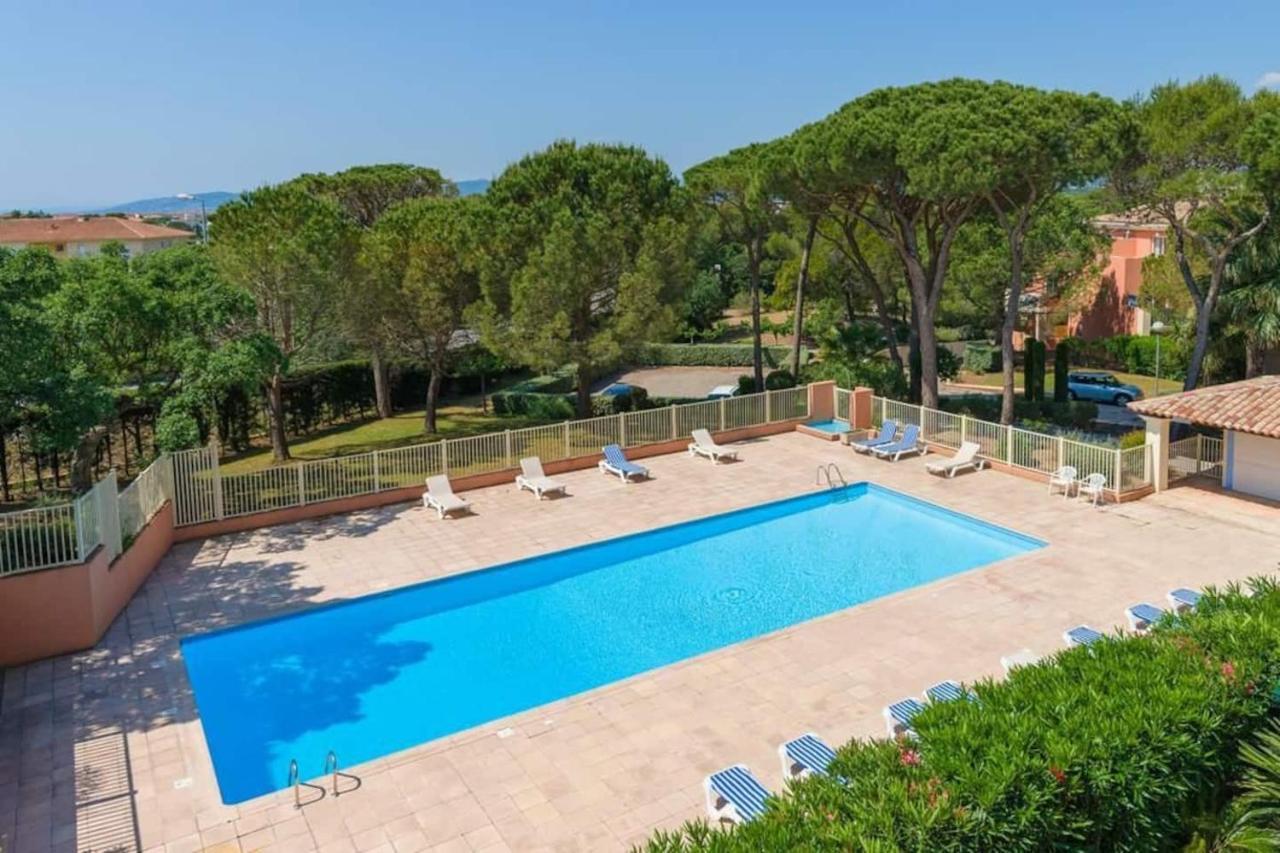 Oasis Des Grands Pins - Saint-Raphael - Residence Privee Avec Grande Piscine & Tennis Privee Exteriér fotografie